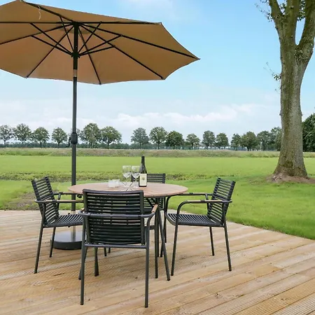 2 Bedroom Amazing In Casa de Férias *