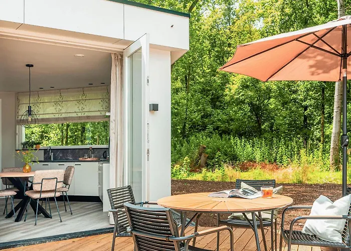 2 Bedroom Amazing In 別荘 *