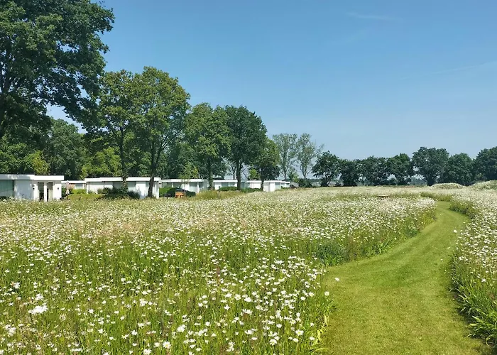 2 Bedroom Amazing In 別荘 アッフェルデン