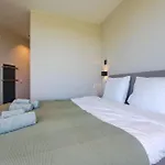 2 Bedroom Amazing In Holiday home *