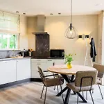 2 Bedroom Amazing In Holiday home Afferden (Limburg)